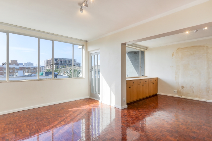To Let 2 Bedroom Property for Rent in Sea Point Western Cape